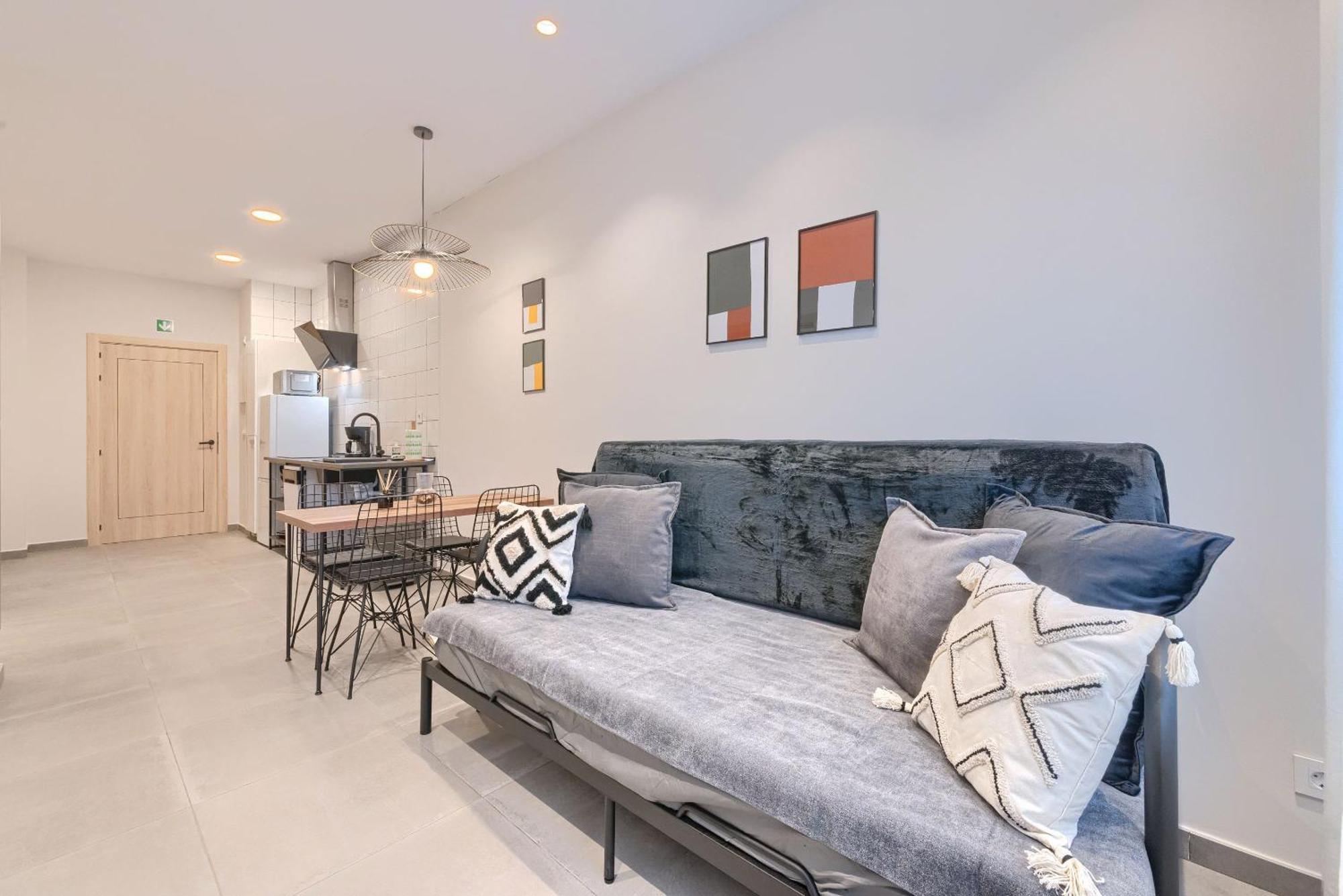 Apartamentos Basarrate Self Check In Bilbao Luaran gambar