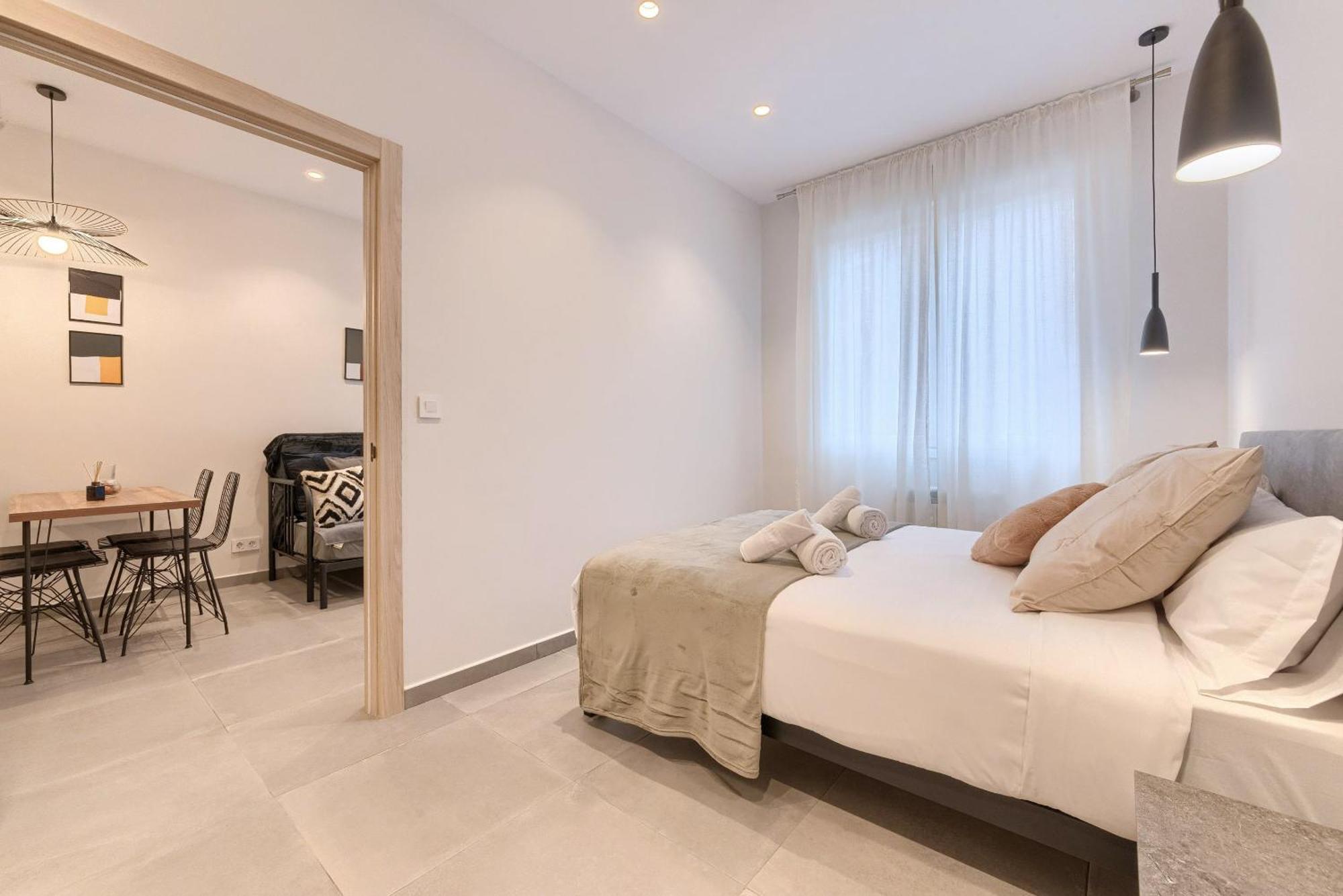 Apartamentos Basarrate Self Check In Bilbao Luaran gambar